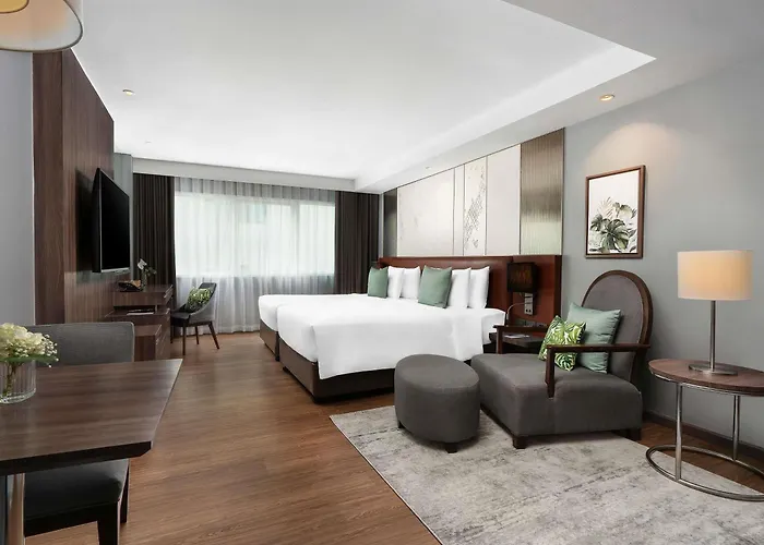 Hotel Novotel Living Sukhumvit Legacy 4*