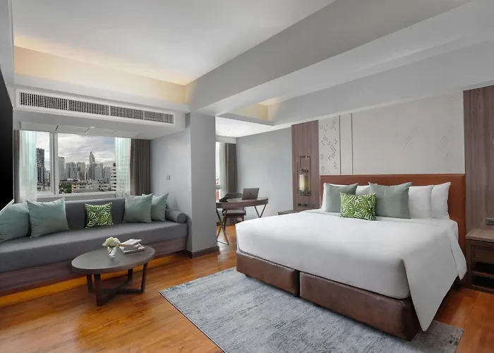 Novotel Living Sukhumvit Legacy 4*